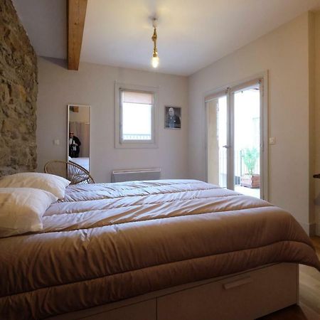 Melina - Appartement Dans Les Remparts De La Bastide Avec Parking Et Terrasse Каркассон Экстерьер фото