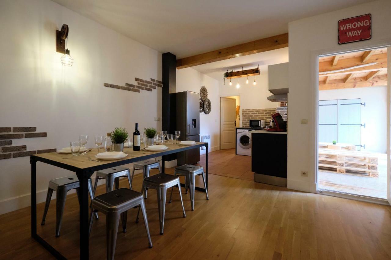 Melina - Appartement Dans Les Remparts De La Bastide Avec Parking Et Terrasse Каркассон Экстерьер фото