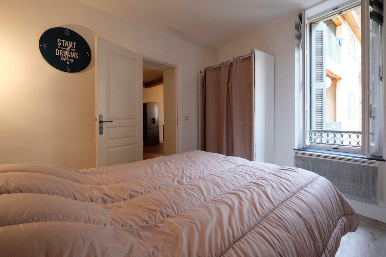 Melina - Appartement Dans Les Remparts De La Bastide Avec Parking Et Terrasse Каркассон Экстерьер фото